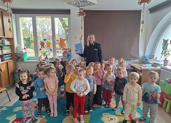SPOTKANIE Z PANIĄ POLICJANTKĄ grafika