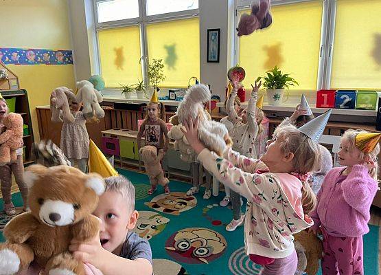 URODZINY  PLUSZOWEGO  MISIA grafika