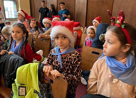 KONCERT  MIKOŁAJKOWY  W  ,, MECHANIKU '' grafika