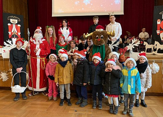 KONCERT  MIKOŁAJKOWY  W  ,, MECHANIKU '' grafika