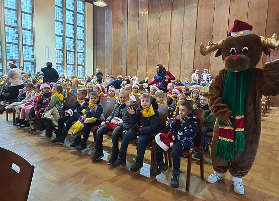 KONCERT  MIKOŁAJKOWY  W  ,, MECHANIKU '' grafika