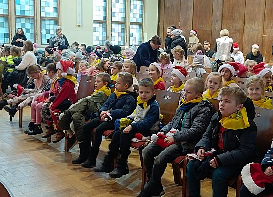 KONCERT  MIKOŁAJKOWY  W  ,, MECHANIKU '' grafika