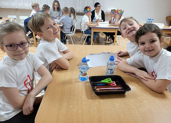 MIĘDZYPRZEDSZKOLNE  POTYCZKI  MATEMATYCZNE grafika