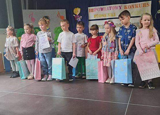 POWIATOWY KONKURS PIOSENKI grafika