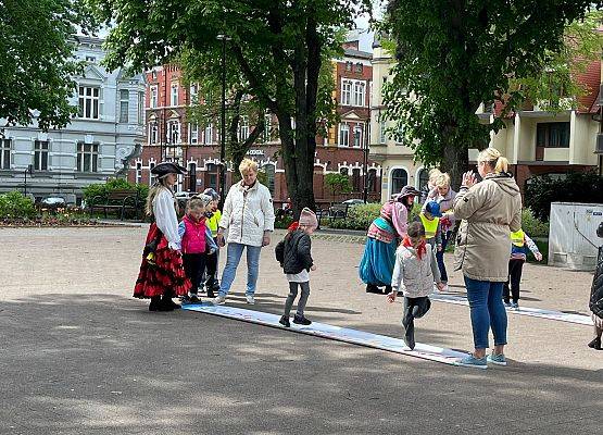 MIASTECZKO MARZEŃ PIKNIK LITERACKI grafika