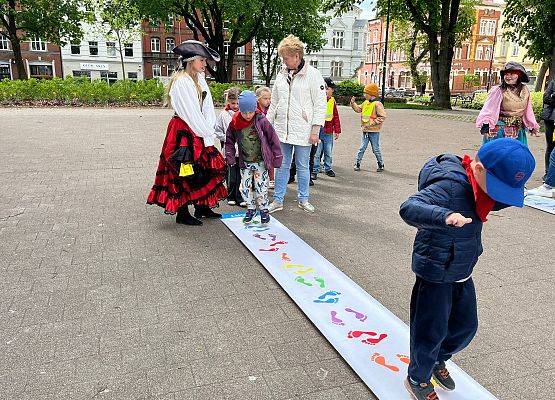 MIASTECZKO MARZEŃ PIKNIK LITERACKI grafika