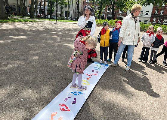 MIASTECZKO MARZEŃ PIKNIK LITERACKI grafika