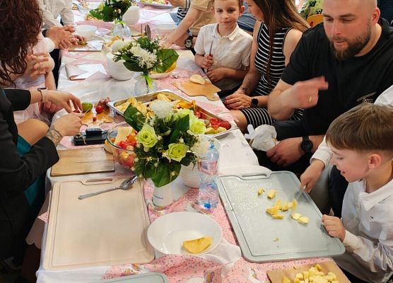 ŻYCZENIA  DLA  MAMY  I  TATY grafika