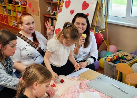 ŻYCZENIA  DLA  MAMY  I  TATY grafika