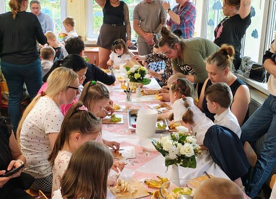 ŻYCZENIA  DLA  MAMY  I  TATY grafika