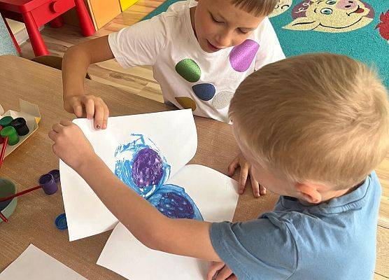 DZIEŃ KROPKI W PRZEDSZKOLU grafika