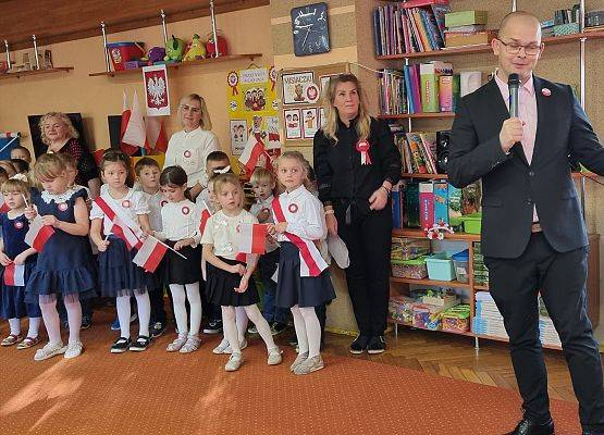 UROCZYSTOŚĆ Z  OKAZJI NARODOWEGO  DNIA  NIEPODLEGŁOŚCI grafika