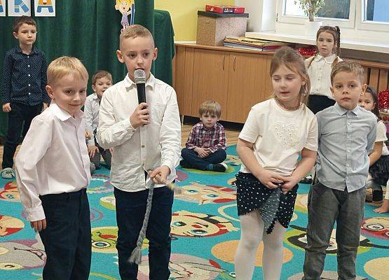 PASOWANIE W GRUPIE PINGWINKÓW grafika