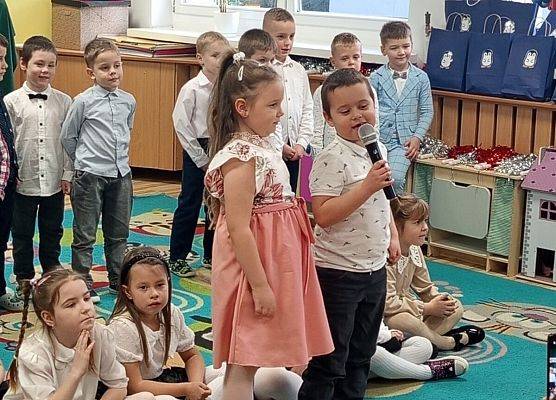 PASOWANIE W GRUPIE PINGWINKÓW grafika