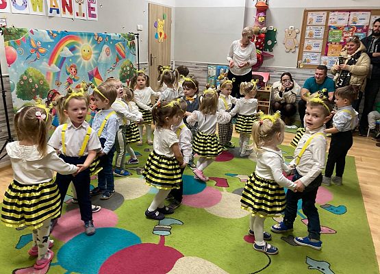 PASOWANIE NA PRZEDSZKOLAKA W GRUPIE PSZCZÓŁEK grafika