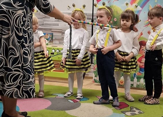 PASOWANIE NA PRZEDSZKOLAKA W GRUPIE PSZCZÓŁEK grafika