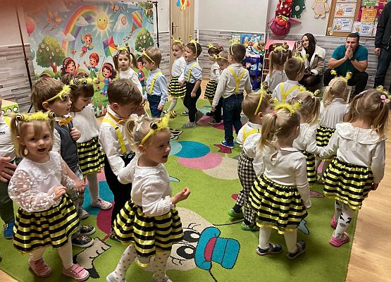 PASOWANIE NA PRZEDSZKOLAKA W GRUPIE PSZCZÓŁEK grafika