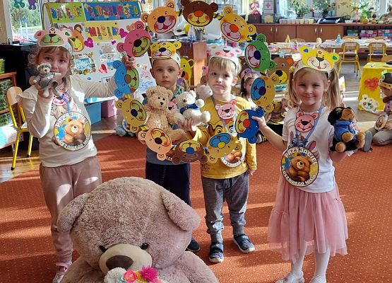 URODZINY  PLUSZOWEGO  MISIA grafika