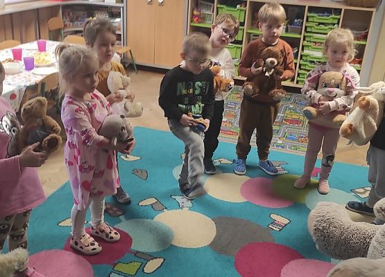 URODZINY  PLUSZOWEGO  MISIA grafika