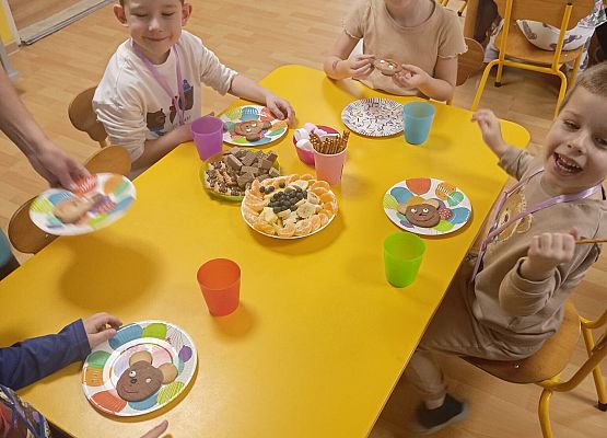 URODZINY  PLUSZOWEGO  MISIA grafika