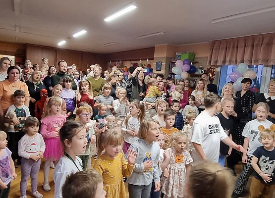 RODZINNY  BAL  INTEGRACYJNY grafika