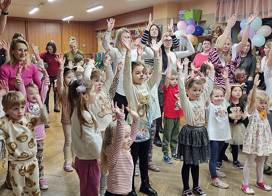 RODZINNY  BAL  INTEGRACYJNY grafika