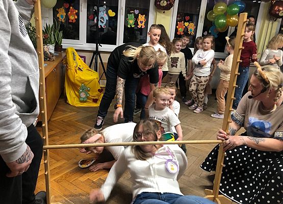 RODZINNY  BAL  INTEGRACYJNY grafika