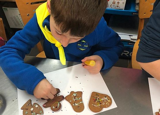 PINGWINKI I MOTYLKI NA WARSZTATACH ZDOBIENIA PIERNIKÓW grafika