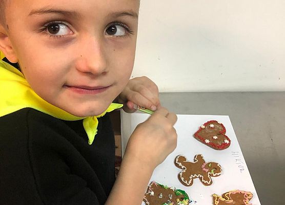 PINGWINKI I MOTYLKI NA WARSZTATACH ZDOBIENIA PIERNIKÓW grafika