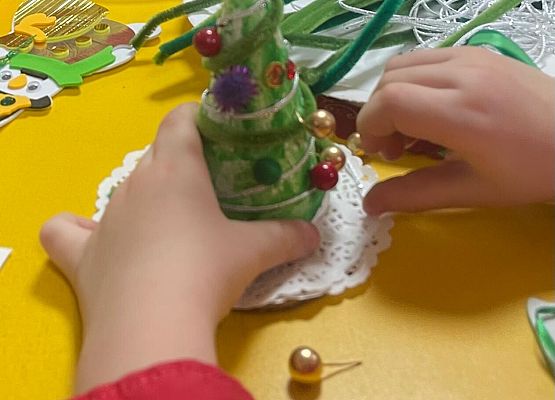 WARSZTATY ŚWIĄTECZNE U ŻABEK grafika