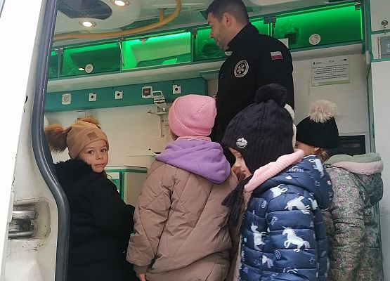 SPOTKANIE Z RATOWNIKIEM MEDYCZNYM grafika