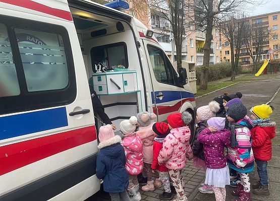 SPOTKANIE Z RATOWNIKIEM MEDYCZNYM grafika