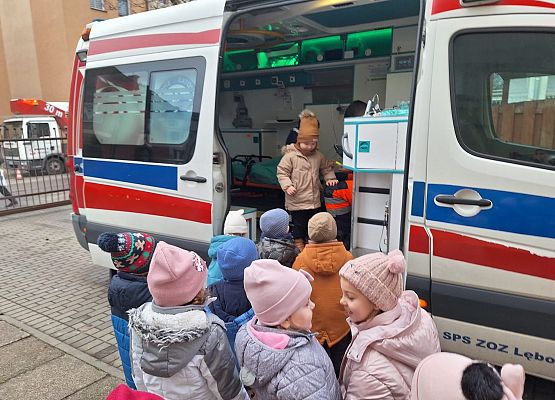 SPOTKANIE Z RATOWNIKIEM MEDYCZNYM grafika