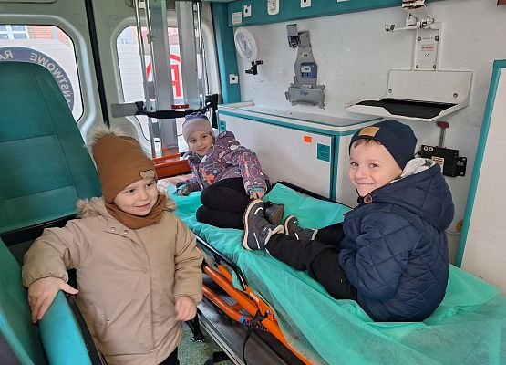 SPOTKANIE Z RATOWNIKIEM MEDYCZNYM grafika