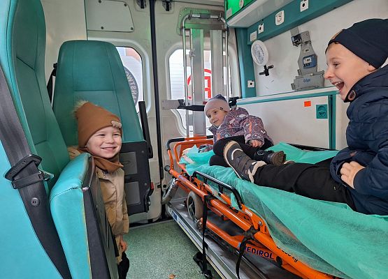 SPOTKANIE Z RATOWNIKIEM MEDYCZNYM grafika