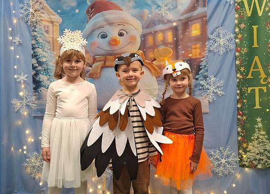 ZIMOWE  SPOTKANIE  Z  RODZICAMI  U  SŁONECZEK grafika