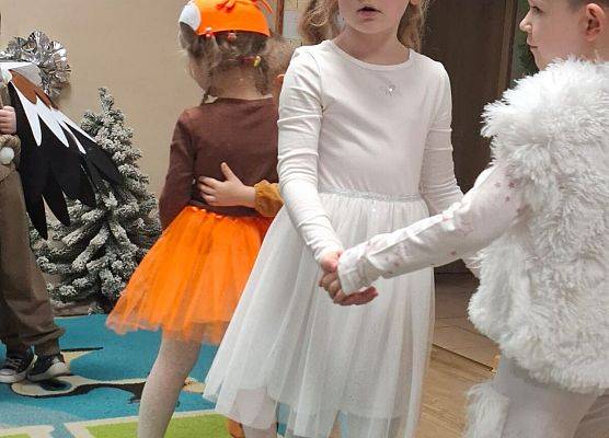 ZIMOWE  SPOTKANIE  Z  RODZICAMI  U  SŁONECZEK grafika