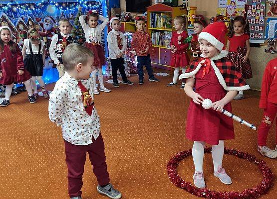 MISIAKI  W  OCZEKIWANIU  NA  ŚWIĘTA grafika