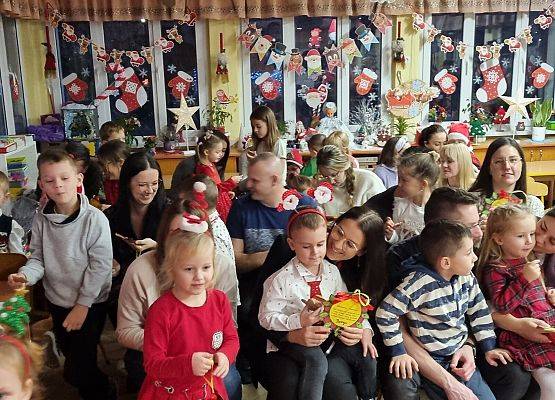 MISIAKI  W  OCZEKIWANIU  NA  ŚWIĘTA grafika