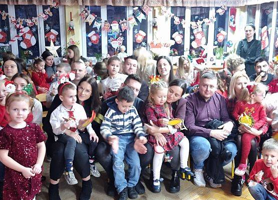 MISIAKI  W  OCZEKIWANIU  NA  ŚWIĘTA grafika