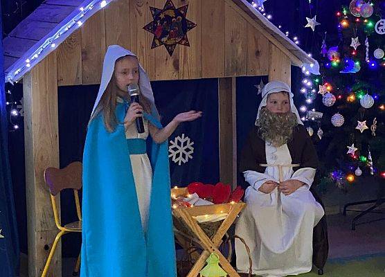 JASEŁKA W GRUPIE MOTYLKÓW grafika