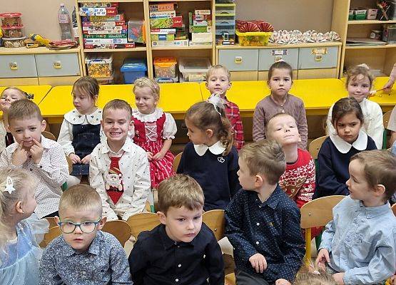 WIGILIA  W  PRZEDSZKOLU grafika