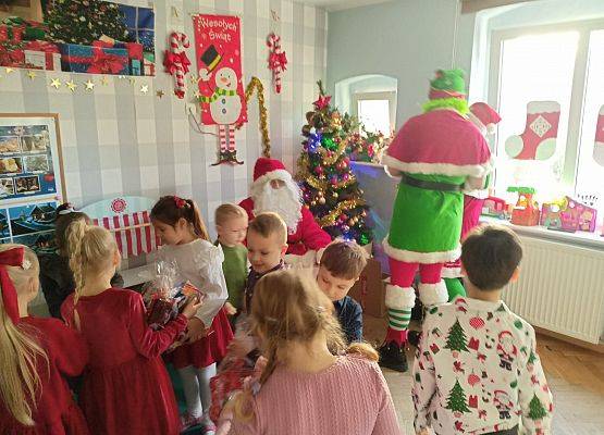 WIGILIA  W  PRZEDSZKOLU grafika