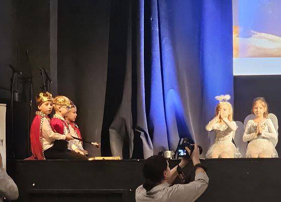 MOTYLKI NA XXI MIEJSKIM PRZEGLĄDZIE JASEŁEK grafika