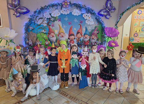 DYSKOTEKA  Z  OKAZJI  80  URODZIN  PRZEDSZKOLA grafika