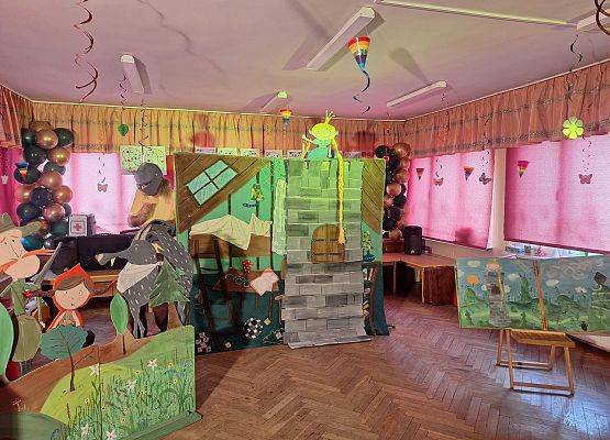 SPOTKANIE  Z  TEATREM - CZAREK  W  ŚWIECIE BAJEK grafika