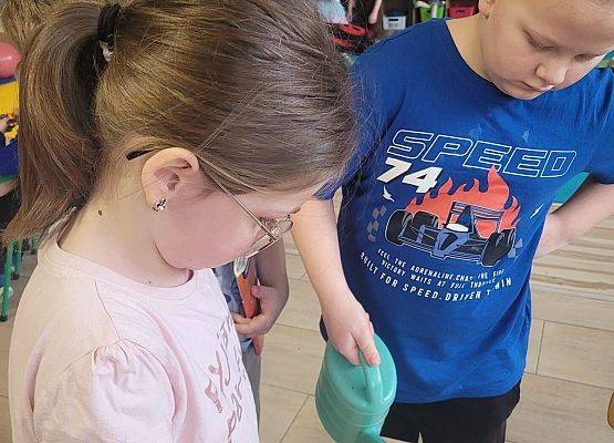 WIOSENNY OGRÓDEK U PINGWINKÓW grafika