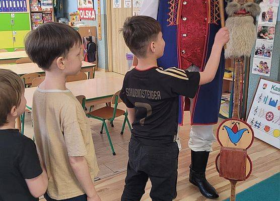 SPOTKANIE Z KASZUBSKIM ZESPOŁEM LEVINO grafika