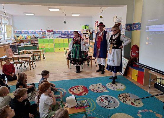 SPOTKANIE Z KASZUBSKIM ZESPOŁEM LEVINO grafika