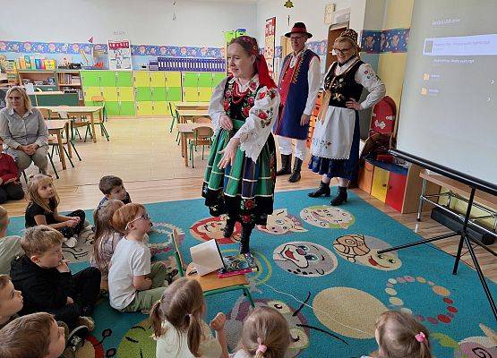 SPOTKANIE Z KASZUBSKIM ZESPOŁEM LEVINO grafika